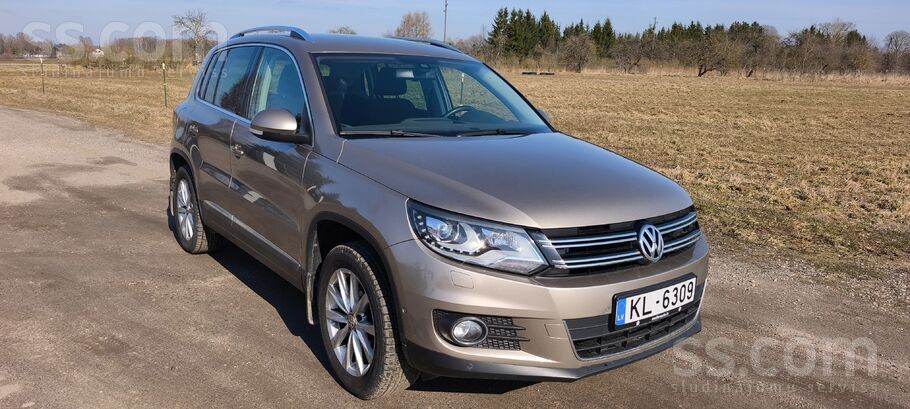 Pārdodu Volkswagen Tiguan 4motion.
Auto pirkts Moller Auto, un pēdējā apko