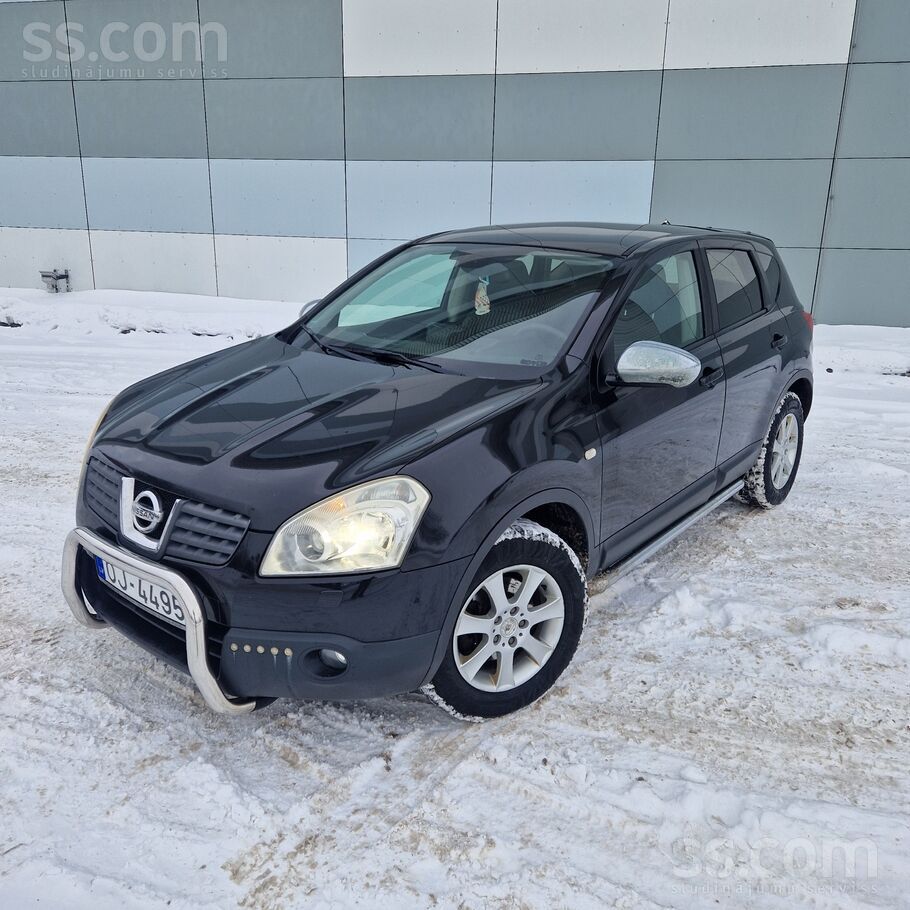 Nissan Pārdod jo iegādāts jaunāks modelis un šitā vairs n