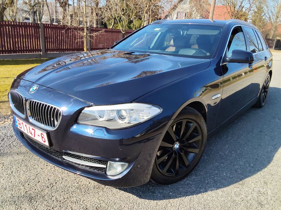 Tikko no NL. Imperialblau - Brillanteffekt. Full. 220kw. Led. Xenon. R18 ar