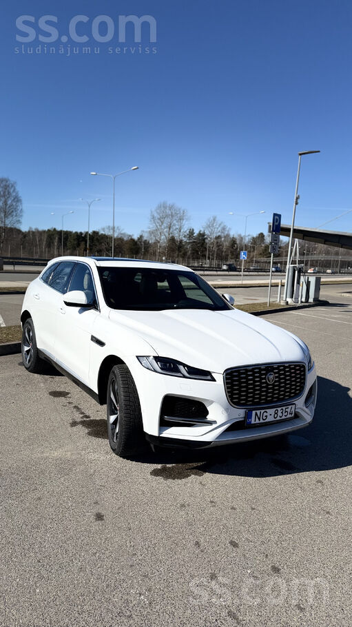 Jaguar F-Pace