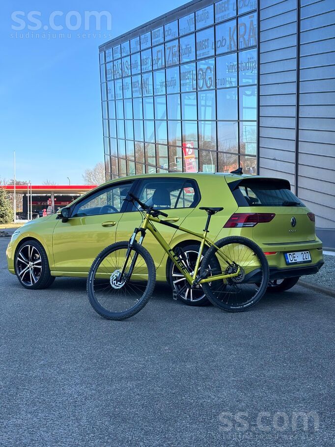 Pārdodu ne tikai auto bet arī garastāvokli
Volkswagen Golf 8 (2020) – mo