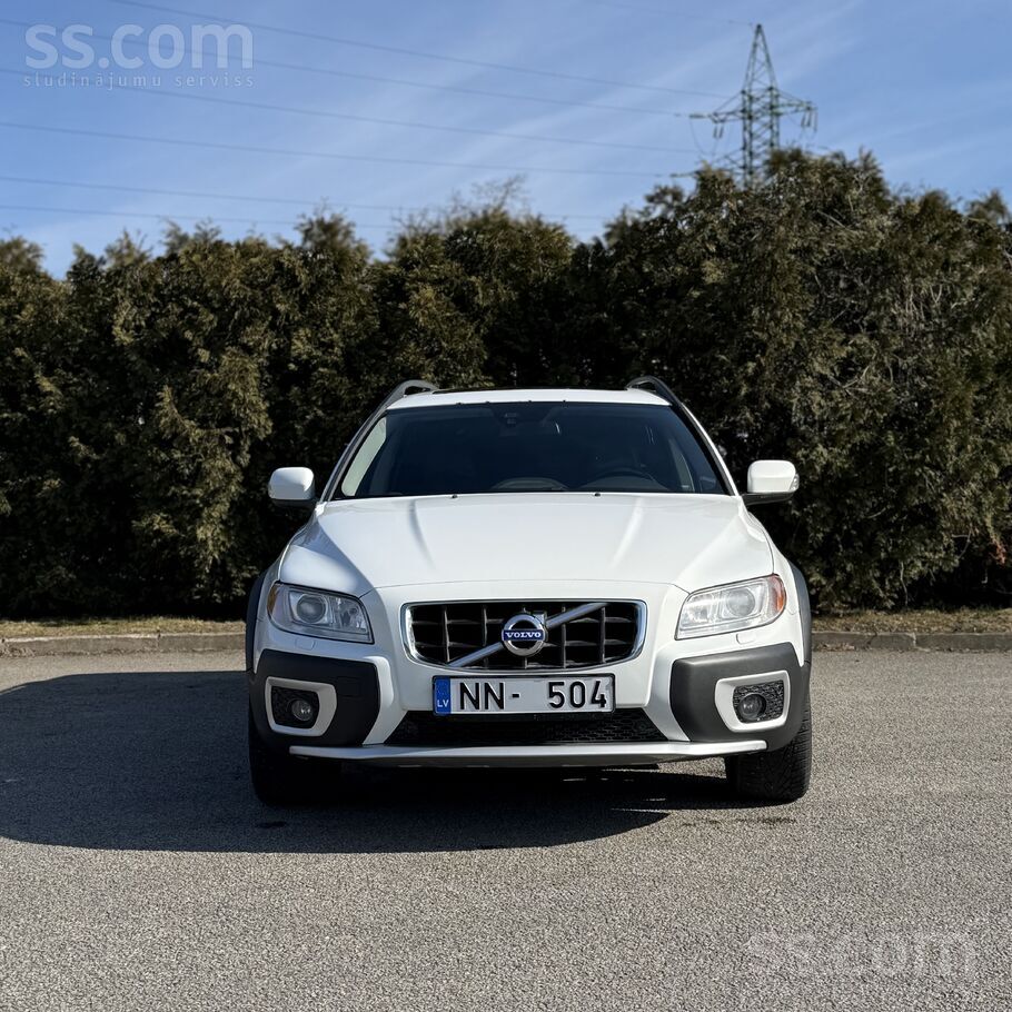 Volvo Pārdodu Volvo Xc70 Awd 2.4l dīzelis. 120kw, 5 cili