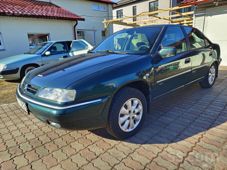 Sēdies un brauc. Automāts slēdzas labi, kruīzs strādā. Komofortabls auto ar