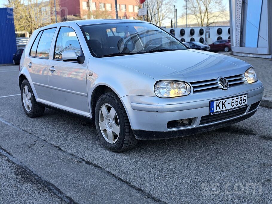 Jauna tehniska apskate, lai izietu apskati ieguldīts 580euro, labais dzinejs