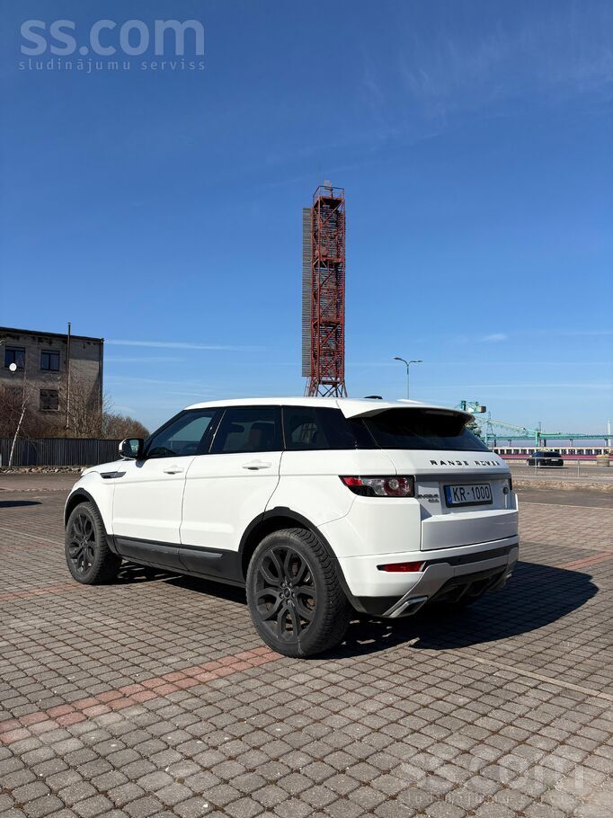 Saimnieks pārdod labi uzturētu Range Rover ar Dynamic sporta pakotni. Visas