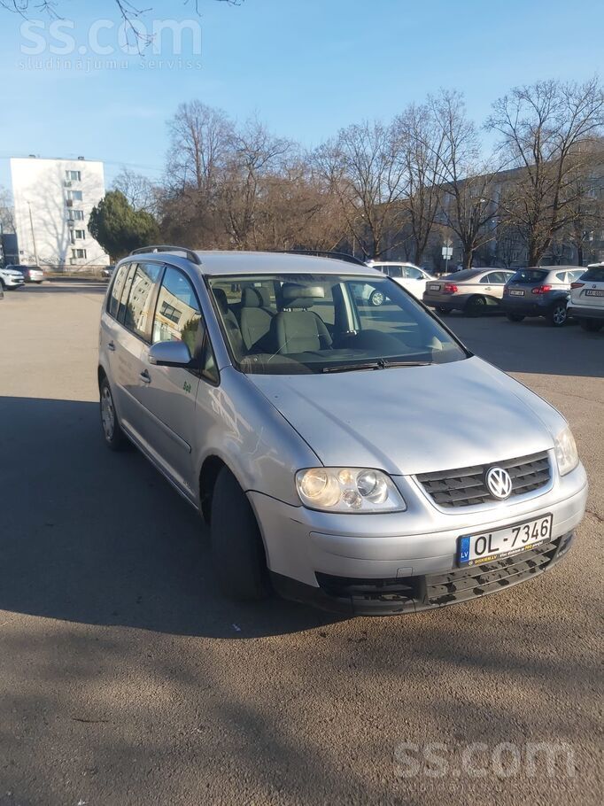 Volkswagen Продаю. На ходу. Двигатель работает в норме. Тех. 