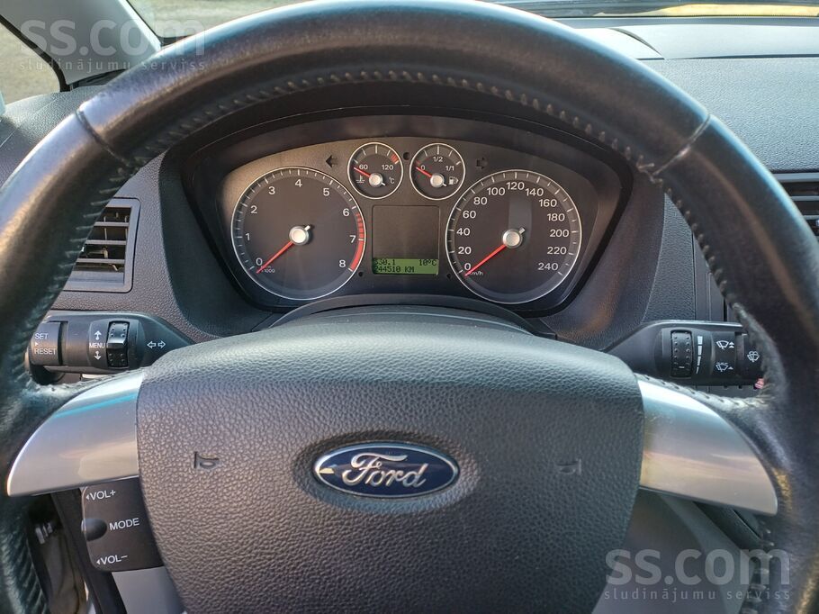Ford Pārdodu Ford Focus C-Max, 1, 6 benzīns, 100 zs. Er
