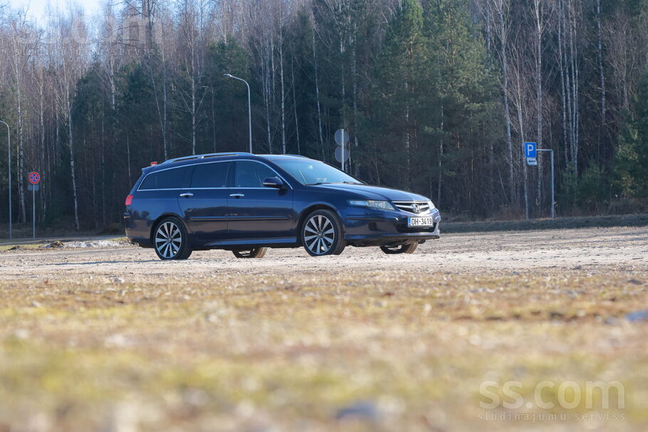 Honda Pārdodu labu Honda Accord. Facelift versija, bez r