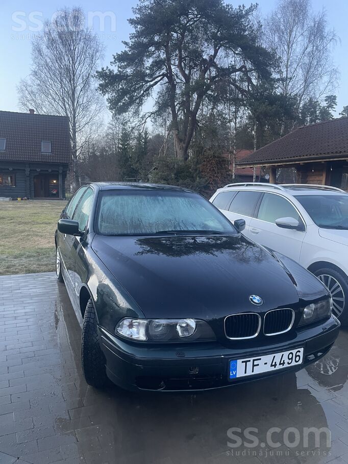 Pārdodu BMW E39 m52tub25 125kw daily, kas zina, kas ir sānslīde. Skate līdz