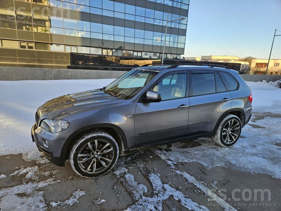 BMW Pārdodu uzticamu BMW X5 ar 3.0 dīzeļdzinēju un aut