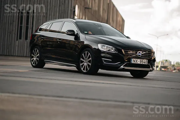 Volvo Volvo V60 2.4 D6, Plug-In Hybrid (dīzelis/elektrīb
