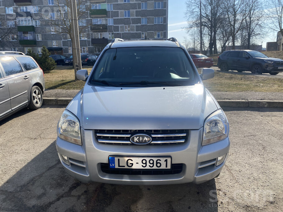 KIA Продам Kia Sportage 2.0 турбодизель, полный привод