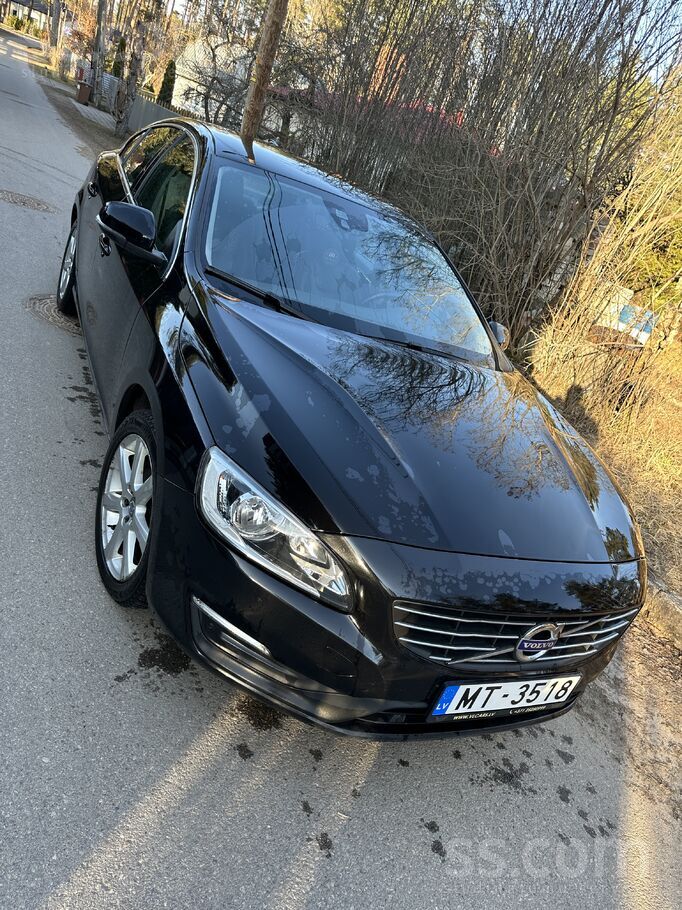 Новая зимняя резина и летняя один сезон проехал. Продаю из за того то что ку