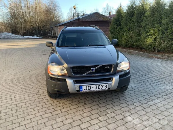 Volvo Pārdodu Volvo xc90 2.4 dīzelis 136kw 7 vietas. Teh