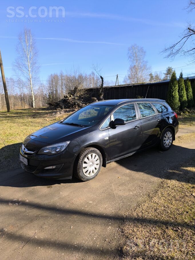 Saistībā ar cita auto iegādi pārdod Opel Astra. Nomainīta motora ķēde un saj