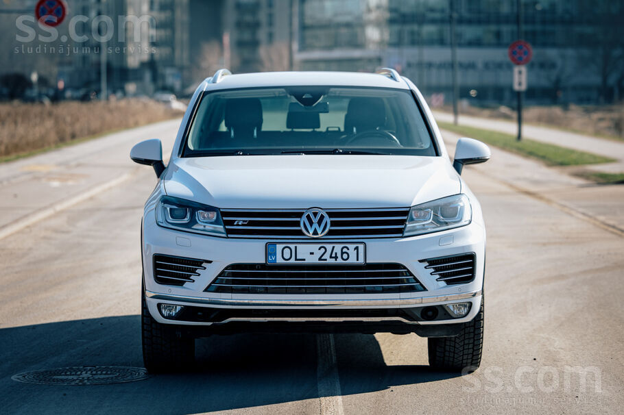 Volkswagen Īpašnieks pārdod saudzīgi lietotu un koptu VW Toua