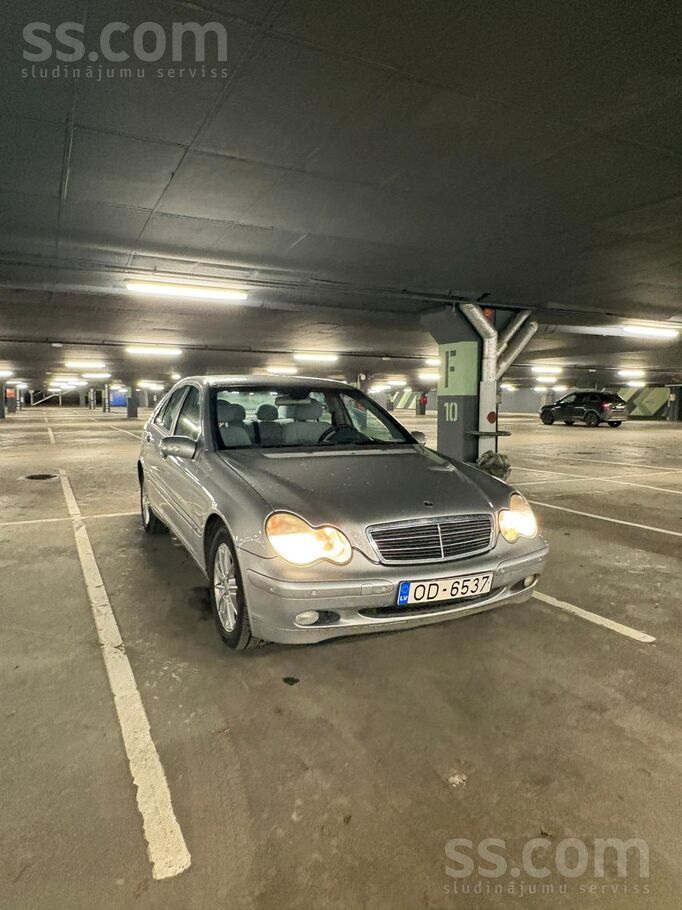 Оригинальный маленький пробег, из Германии в Латвии почти год, оригинальные