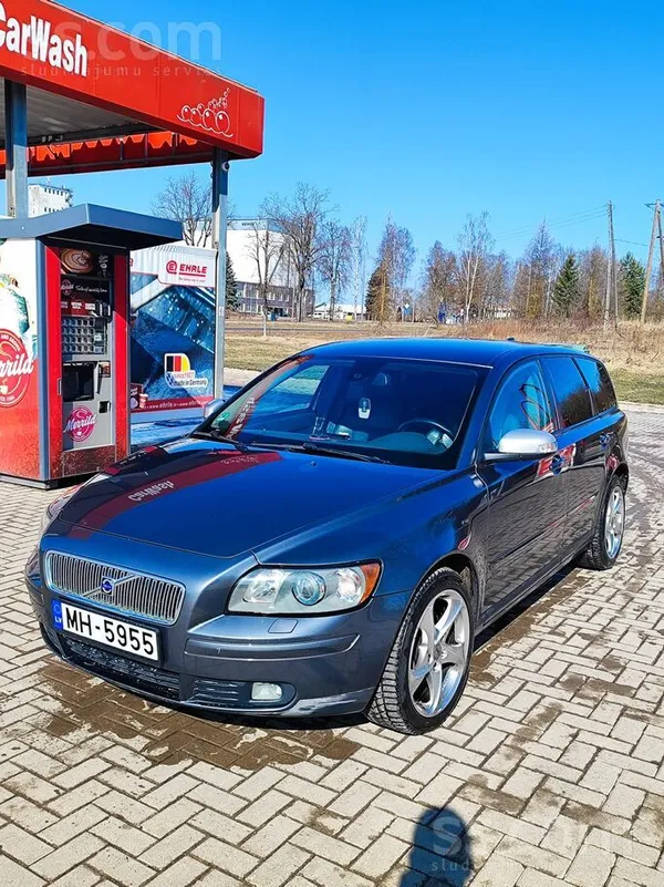 Volvo Sakara ar jauna auto iegadi pardod labu volvo v50.