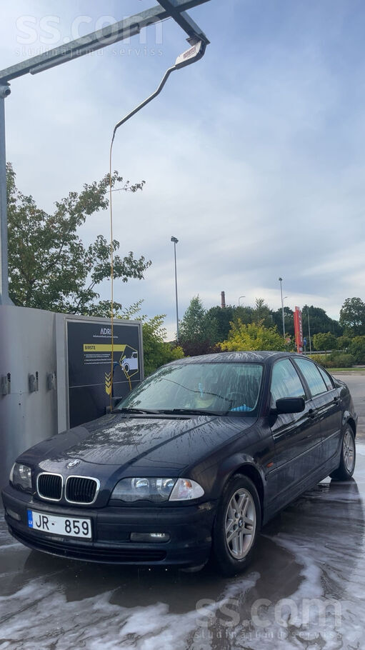 BMW Pardodu E46 lieliskā tehniskajã stāvokli. 