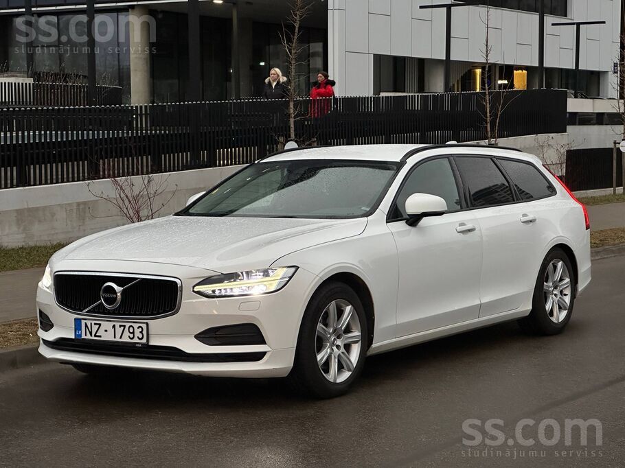 Volvo V90 D3 Awd Momentum Geartronic (Euro 6)
2.0 Diesel, 110 kW, 150 zs, 2