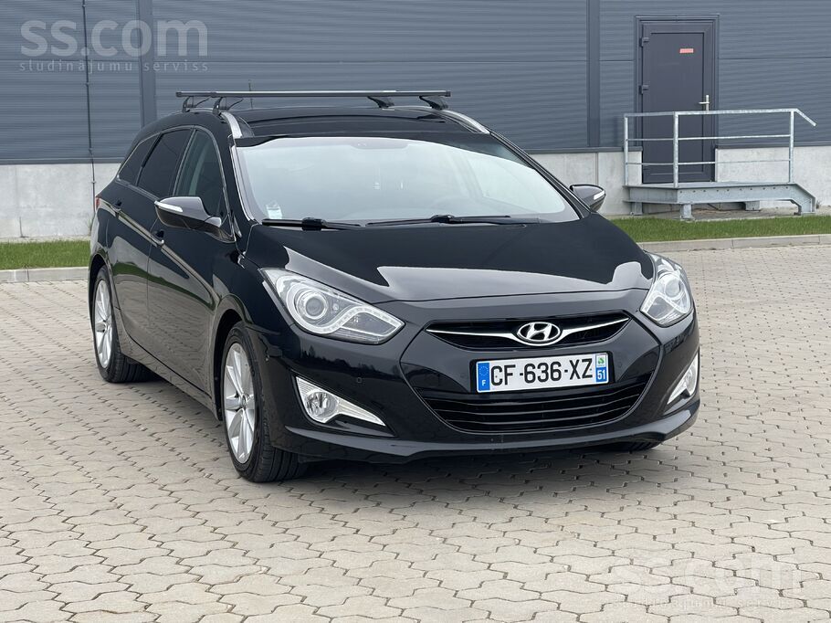 Tikko ievests Hyundai I40 1.7 Dīzelis Jauna T. A Teicama tehniska un vizuala