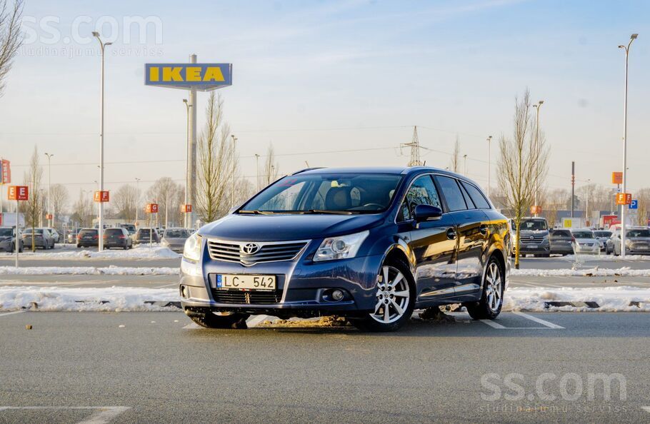 Toyota Toyota Avensis 2.2l dīzelis. 130Kw