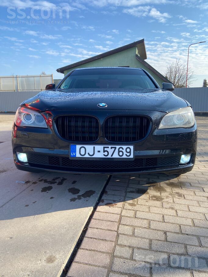 Pārdošanā BMW 730D -180kw/245zs. Tikko no Vācijas. Motors darbojas ideāli-či