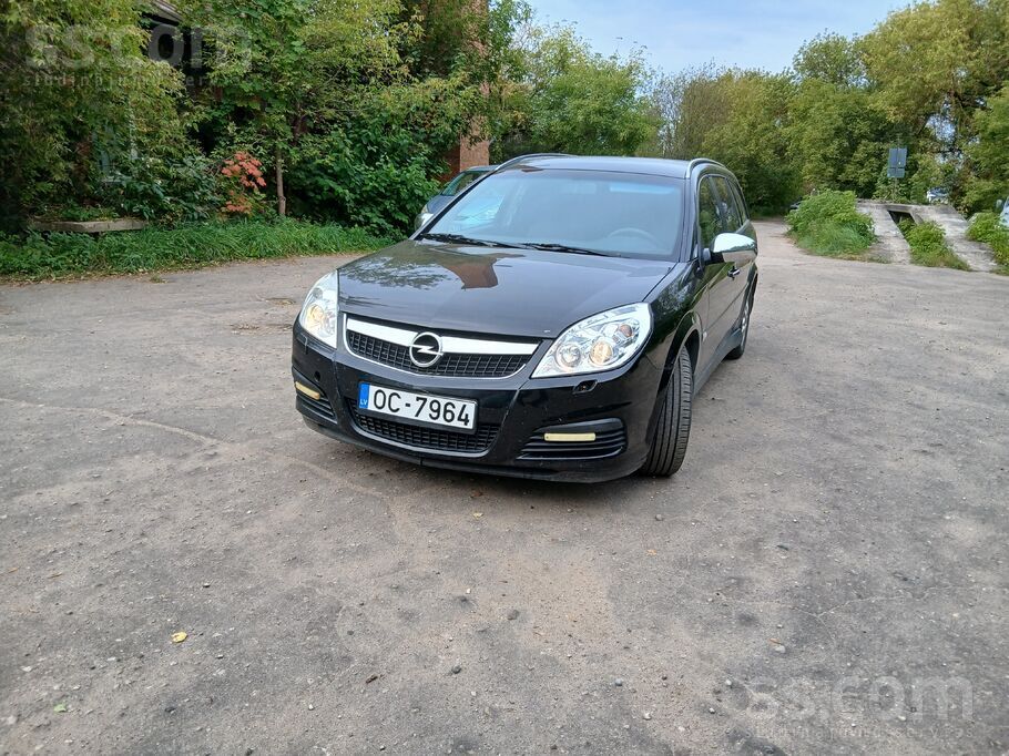 Автомобиль 88квт. , мотор супер, старый надежный, моток, кпп, турбо работают