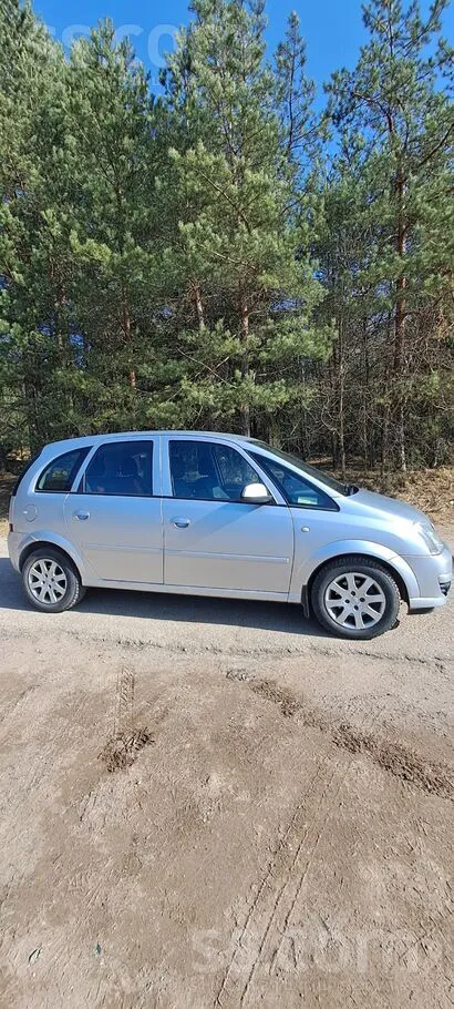 Opel Auto labā tehniskā un vuzuālā stāvoklī. Ar jauno T