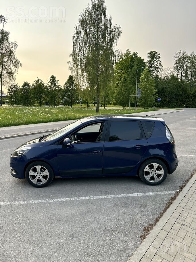 Steidzami, cena Nav runājama. Reģistrācijas numurs: Om-107, auto vairs netie