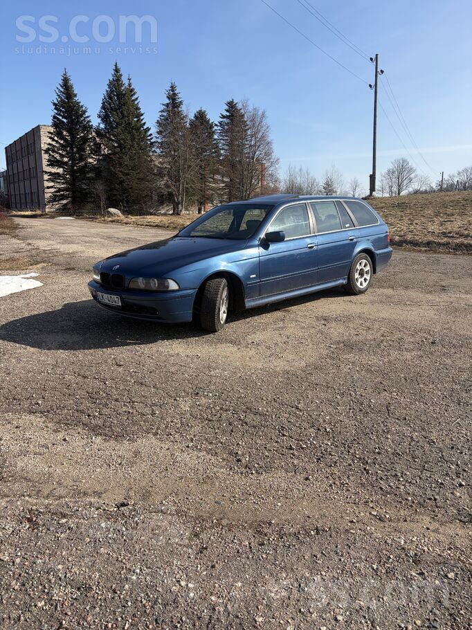Pārdodu Bmw m57 120kw manuālis, ir mazi vizuāli defekti, minimāli rūsas, teh