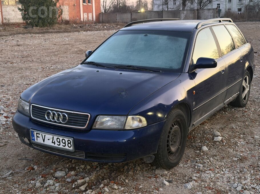 Audi Машина в хорошем состоянии , много , что делалось 