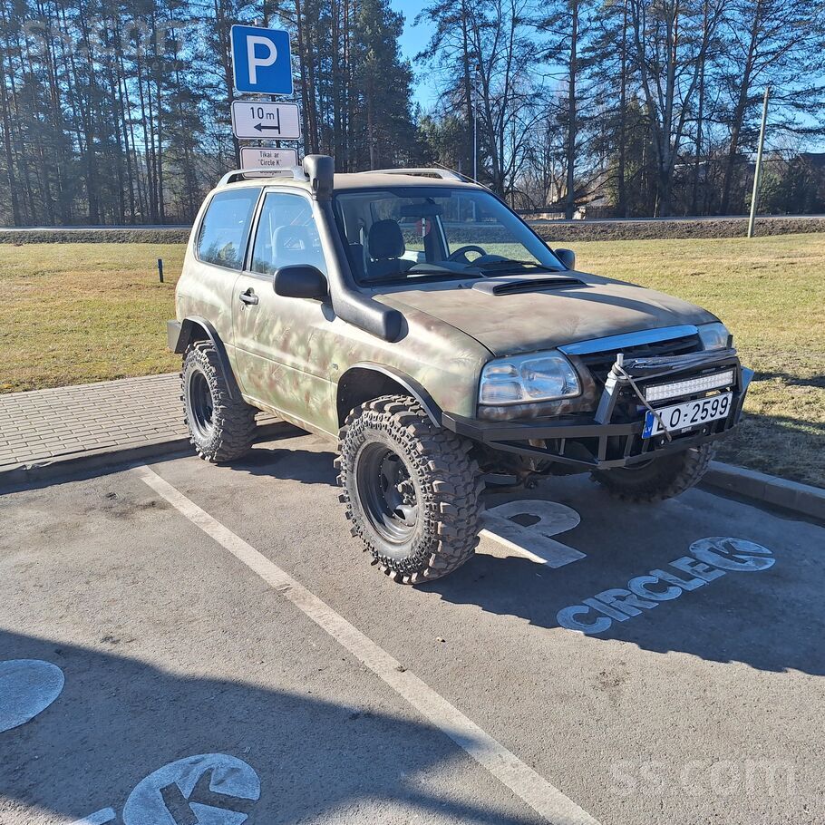 Suzuki Pārdodu suzuki grand vitara 2005g tā 12.12.26 2.0d
