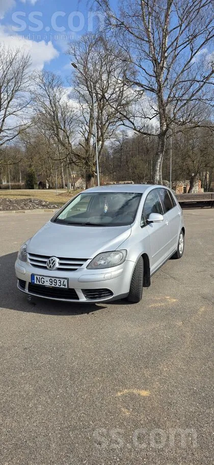 Volkswagen Pārdodu 2007.gada Golf Plus ar 103kW 1.4 tilpuma b