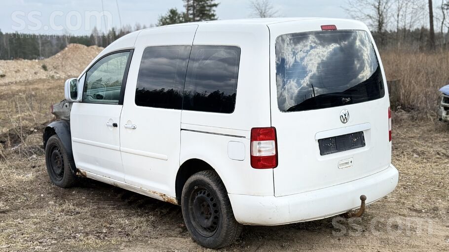 Volkswagen Pārdodu ejošu VW Caddy 1.9Tdi (Bls) ar Dsg automāt