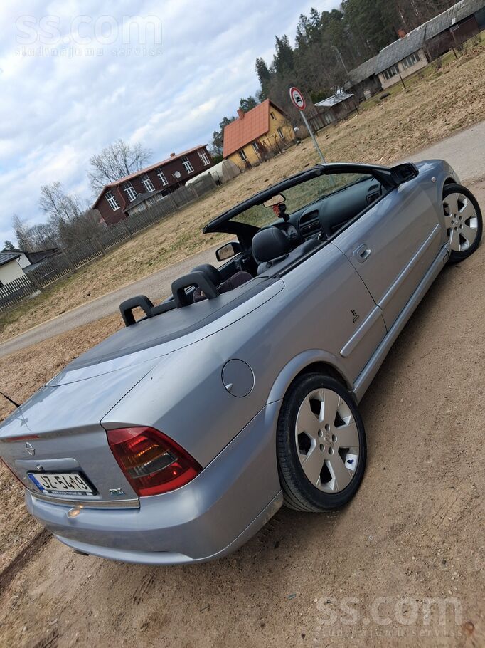 Opel Opel astra bertone kabriolets, 1.8 benzīns, 92 KW.