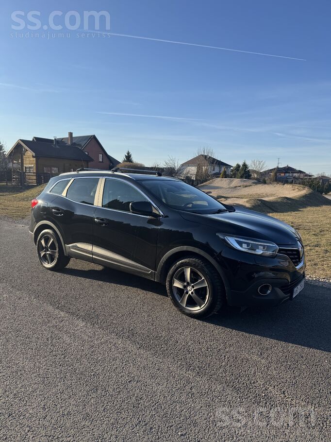 Auto pirkts Latvijā Mūsa motors. Viens īpašnieks, zobsiksnas komplekts mainī