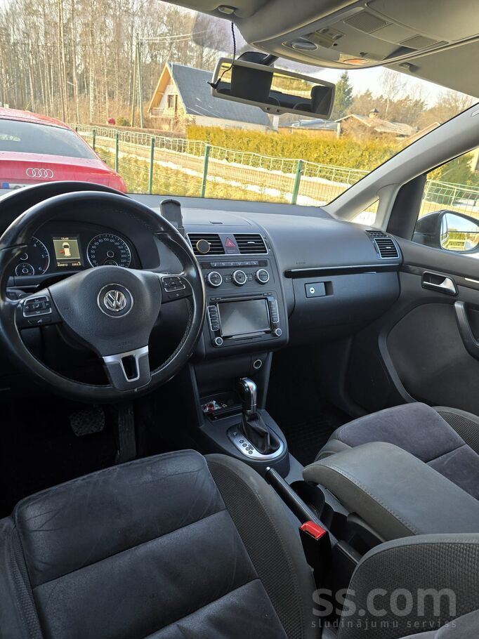 Volkswagen Pārdod VW Touran, 2012.g. , 2.0 Tdi 170 ZS, Dsg, 3