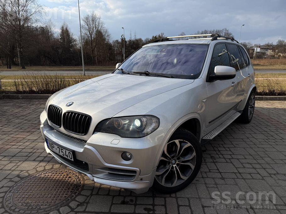 BMW Steidzami pārdodu BMW X5 E70 2007.gada