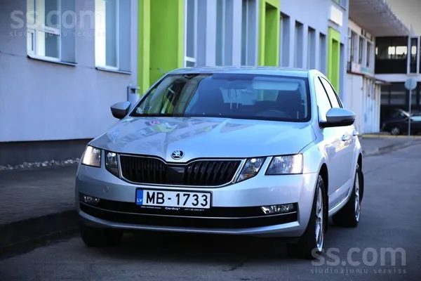 Skoda 1.6d Automāts, klimatkontrole, multistūre, parkoša