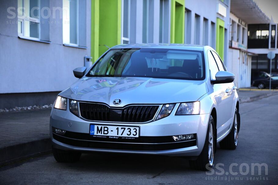 1.6d Automāts, klimatkontrole, multistūre, parkošanās sensori, sēdekļu apsil