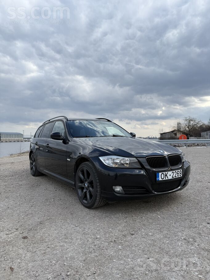BMW E91 Lci ar tikko izietu skati. Ekonomisks. Auto bi
