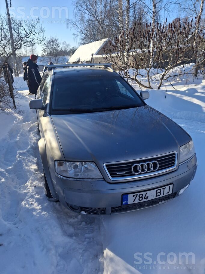 Audi Машина в хорошем состоянии, коробка автомат, без п