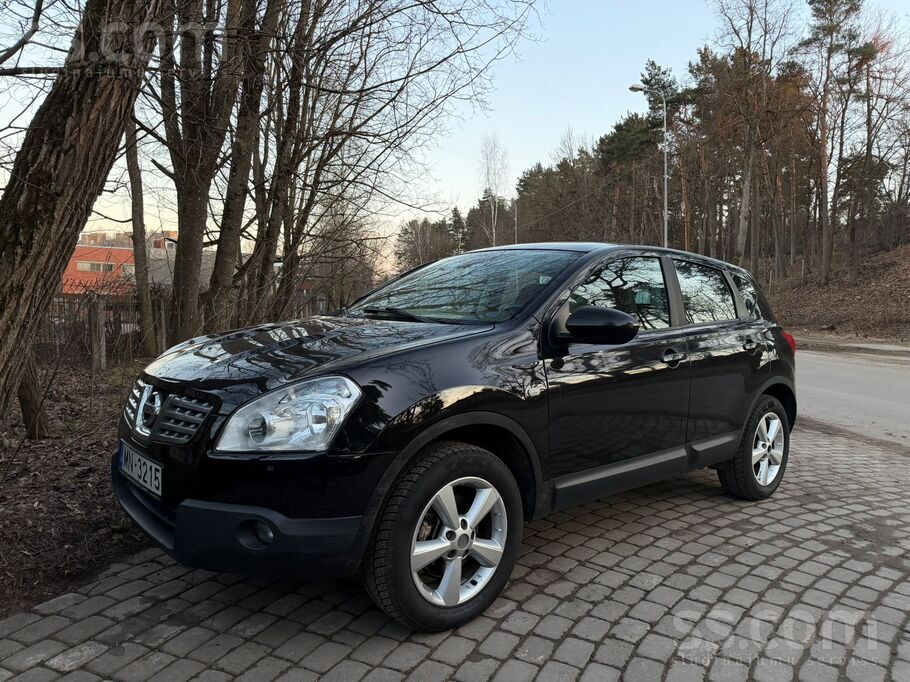 Nissan Nissan Qashqai 1.6 litru benzīnmotors. Auto kopts,