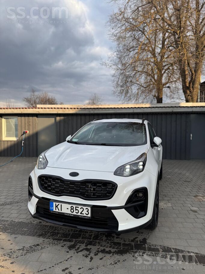 1.6d, 100kw, Black edition versija, Awd, automāts, multi stūre, atpakaļskata