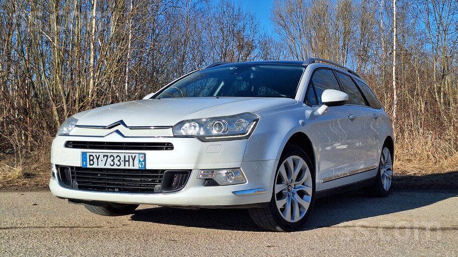 No Francijas, teicamā tehniskā un vizuālā stāvoklī. Tiko veikta pilna apkope