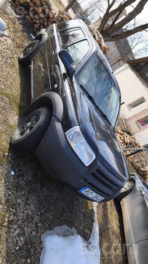 Pārdodu Land rover darba kārtībā bez apskates. Nodokļa parāds par pēdējiem 2