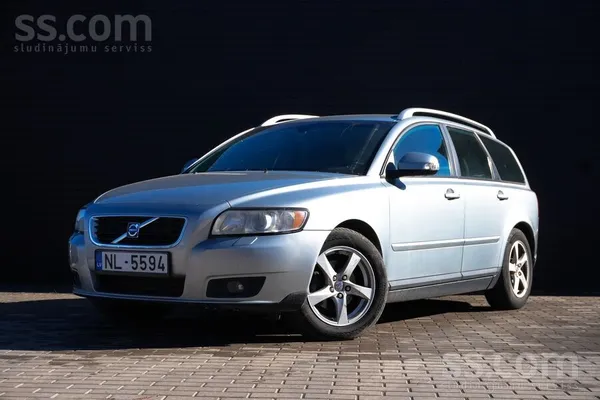 Volvo Volvo V50 2009. gada 1.6 dīzelis ar manuālo transm