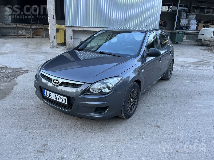 Pārdodu i30 1.6 dīzeli ar mehānisko kārbu
Auto labā tehniskā stāvoklī, atbr