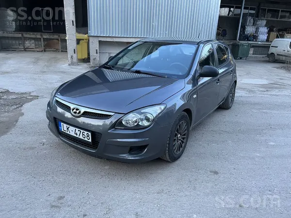 Hyundai Pārdodu i30 1.6 dīzeli ar mehānisko kārbu